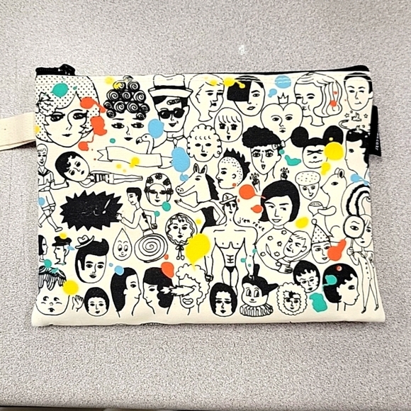 OOH LA LA! 😍 Multi-purpose Pouch from KOREA [BNIB] - Picture 7 of 12